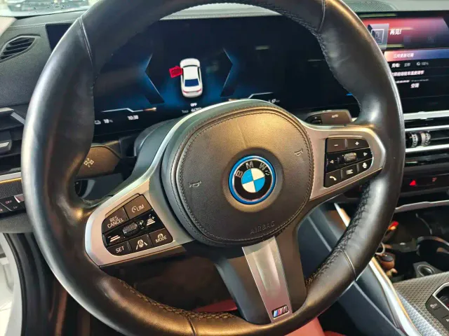 BMW i3 — Фото автомобиля 5