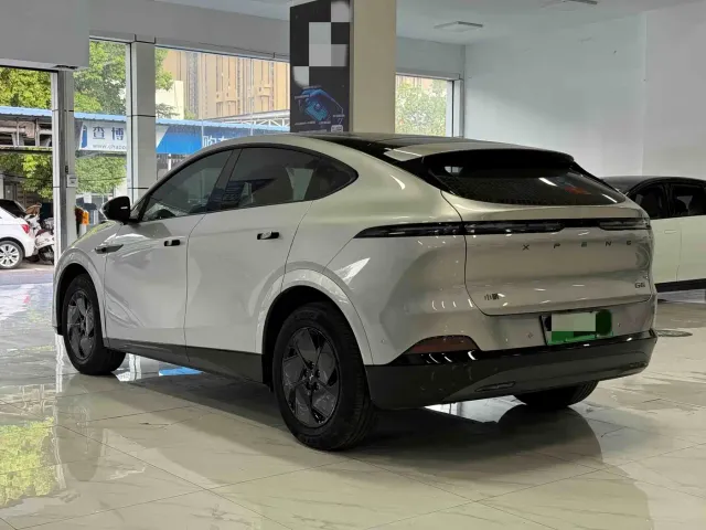 Xpeng G6 — Фото автомобиля 5