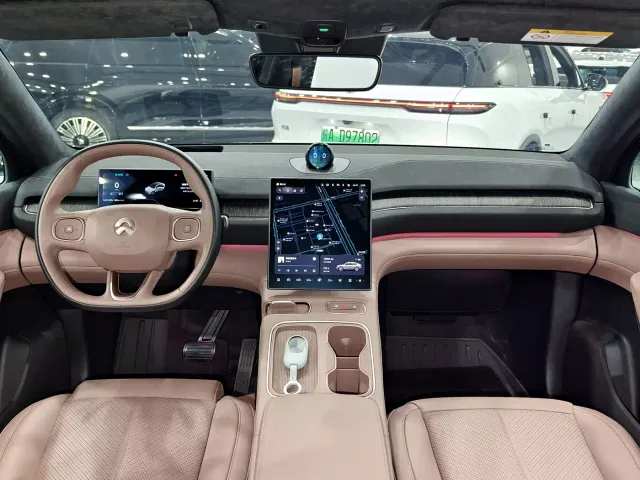 Nio EC6 — Фото автомобиля 13