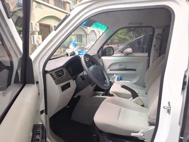 Jinbei New Hiace X30L — Фото автомобиля 12