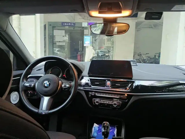 BMW 1 Series — Фото автомобиля 12
