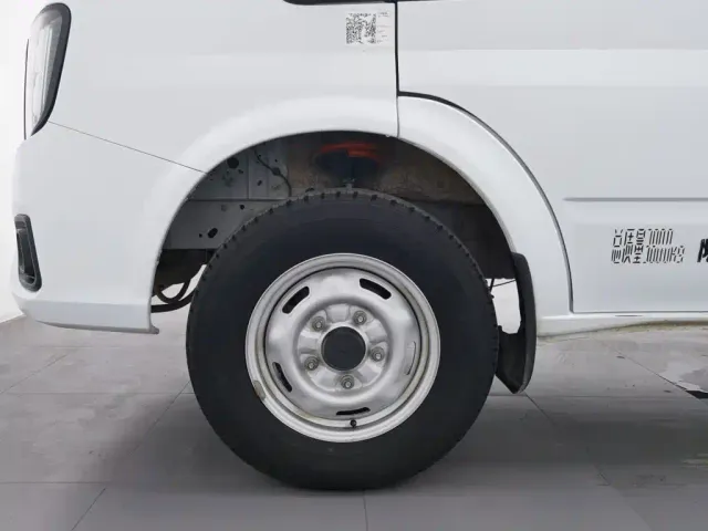 JMC Fushun — Фото автомобиля 17