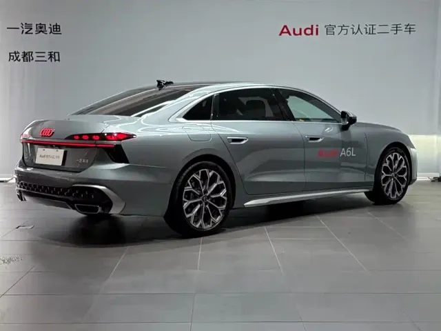Audi A6L — Фото автомобиля 4