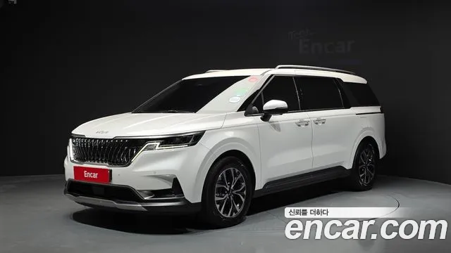 Фотография автомобиля — Kia Carnival
