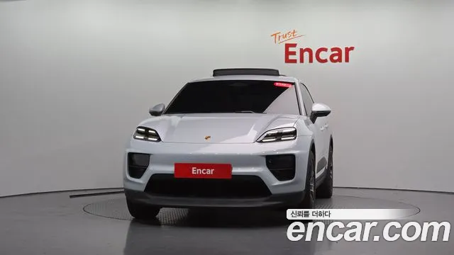 Porsche Macan — Фото автомобиля 2