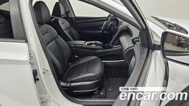 Hyundai Tucson Бензин 1.6 турбо 2WD — Фото автомобиля 10