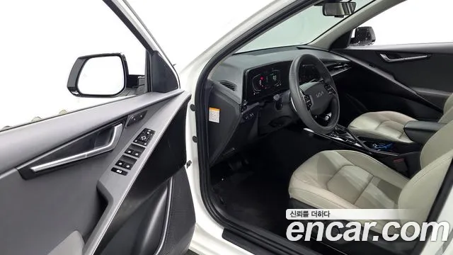Kia Niro The All New Niro Prestige — Фото автомобиля 10