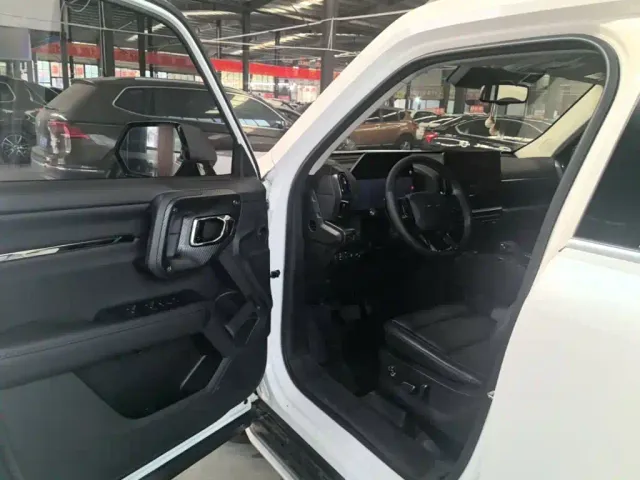 Haval Big Dog — Фото автомобиля 15