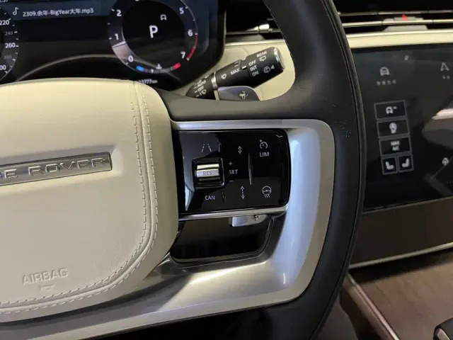 Land Rover Range Rover — Фото автомобиля 22
