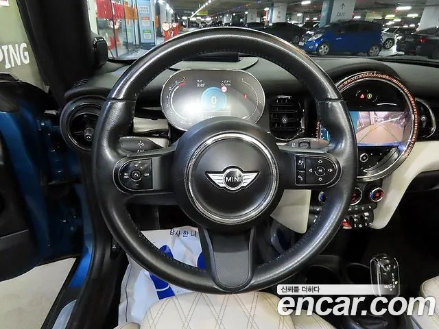 Mini Cooper Convertible — Фото автомобиля 11