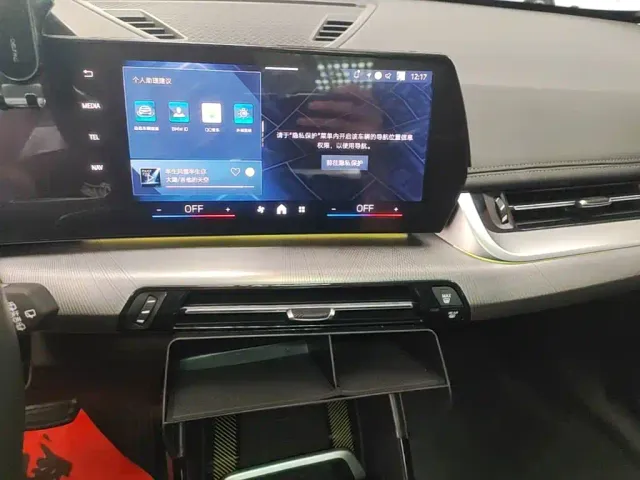 BMW X1 — Фото автомобиля 12
