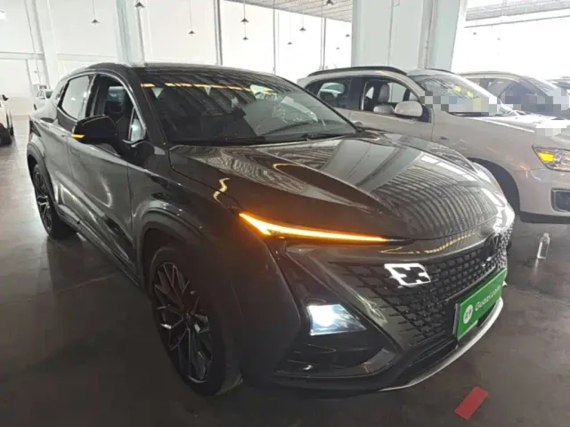 Changan Changan UNI-T 2022 1.5T Premium — Фото автомобиля 3