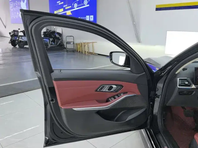 BMW i3 — Фото автомобиля 7