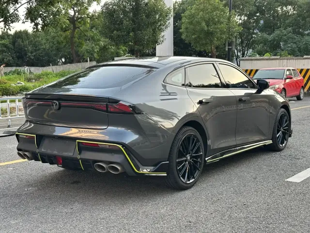 Changan UNI-V — Фото автомобиля 10