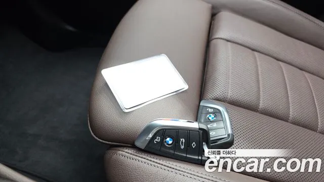 BMW X4 xDrive20i M Sport Pro Special Edition — Фото автомобиля 25