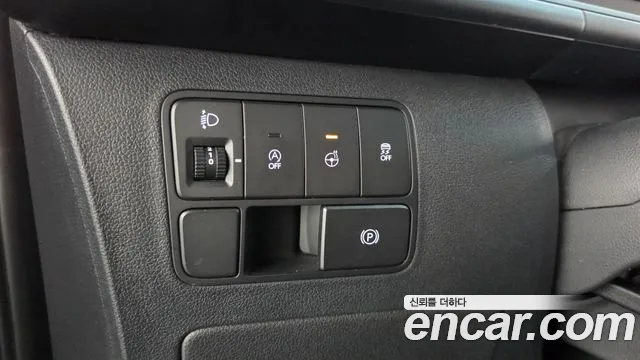 Hyundai Staria — Фото автомобиля 30