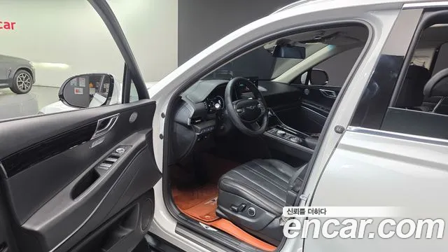 Genesis GV80 — Фото автомобиля 10