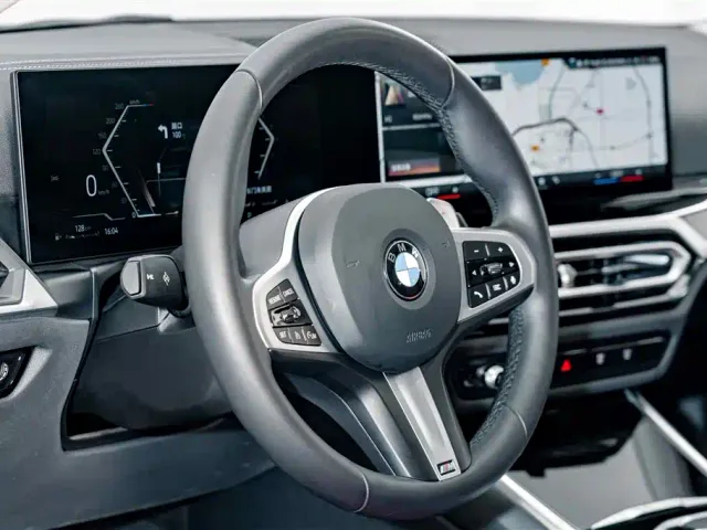 BMW 3 Series — Фото автомобиля 9