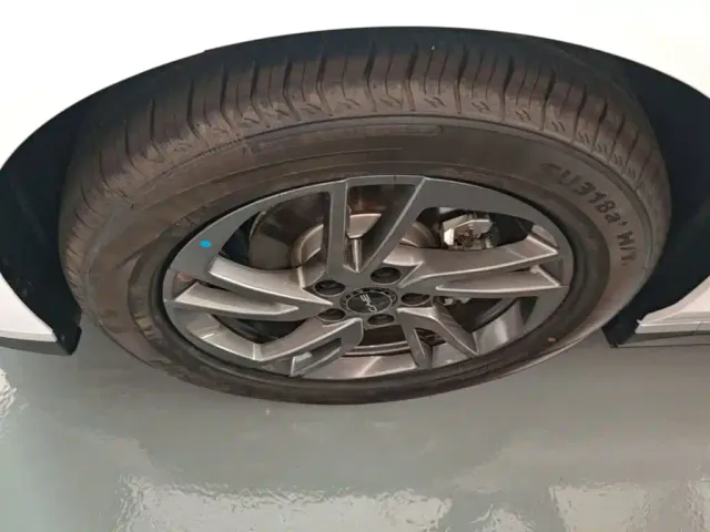 BYD Seal 06 — Фото автомобиля 22