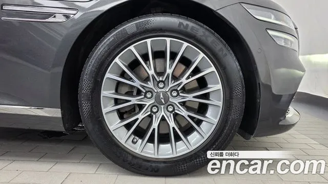 Genesis G80 RG3 — Фото автомобиля 6
