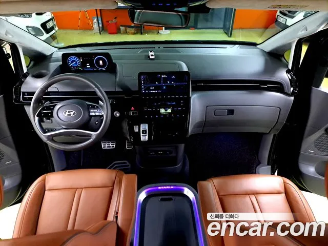 Hyundai Staria Staria — Фото автомобиля 7