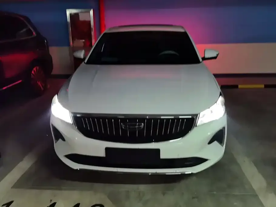 Geely Emgrand 2022 4th Generation 1.5L CVT Premium — Фото автомобиля 2