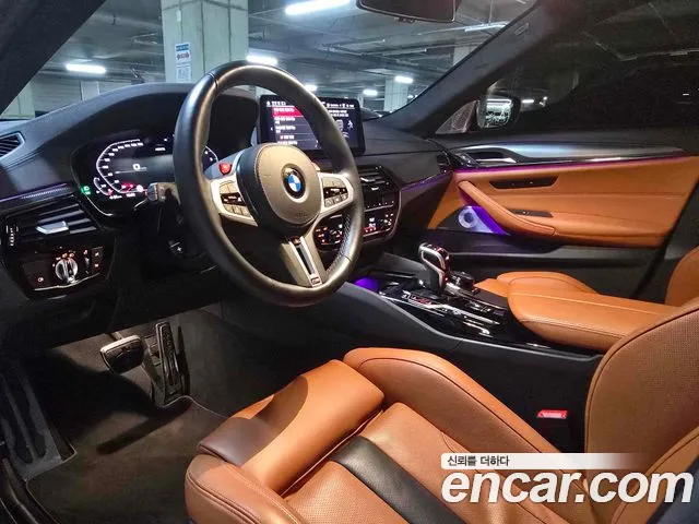 BMW M5 — Фото автомобиля 9