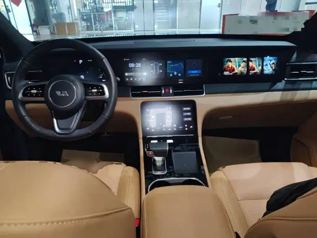 Li Auto ONE — Фото автомобиля 9