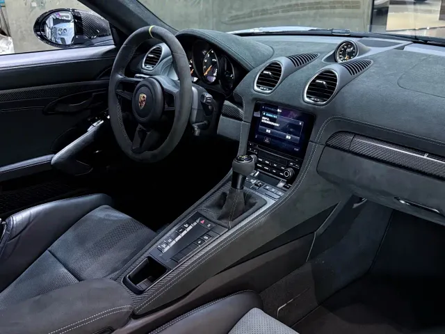 Porsche 718 — Фото автомобиля 28