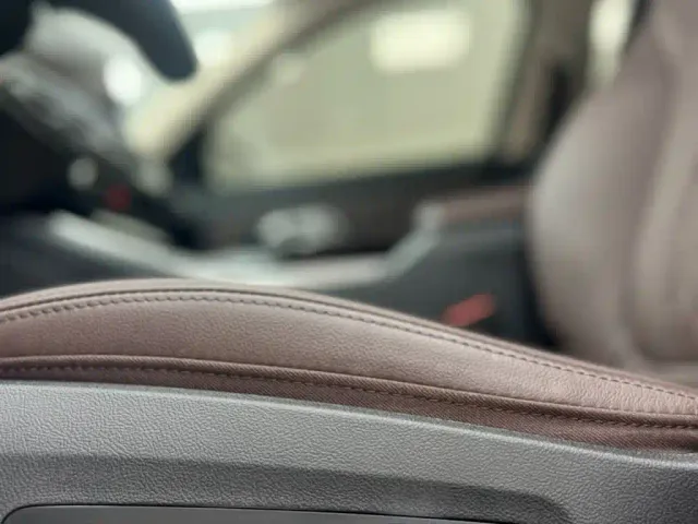 BMW 3 Series — Фото автомобиля 7