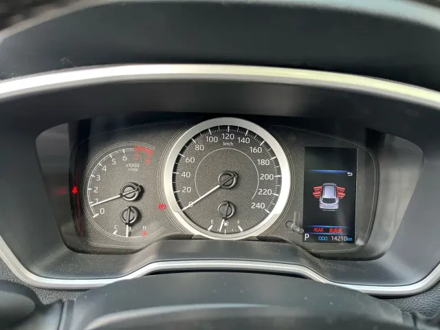 Toyota Frontlander — Фото автомобиля 12