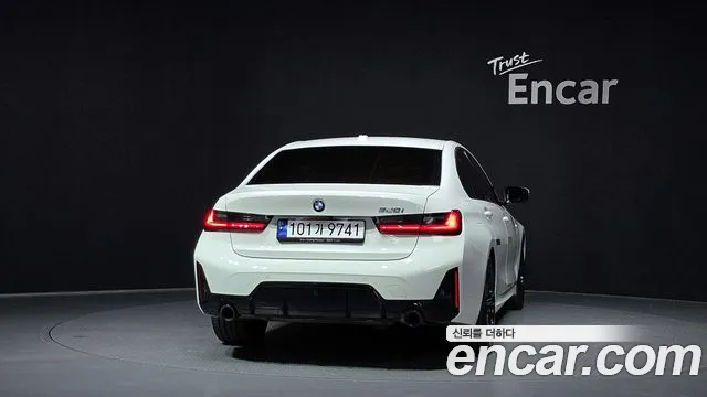 BMW 3-Series 3 серия (G20) 320i M Sport — Фото автомобиля 4