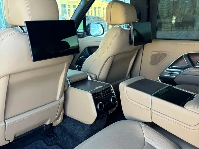 Land Rover Range Rover — Фото автомобиля 8