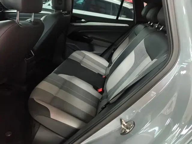 Volkswagen ID.4 Crozz — Фото автомобиля 16
