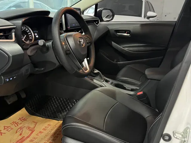 Toyota Corolla — Фото автомобиля 9