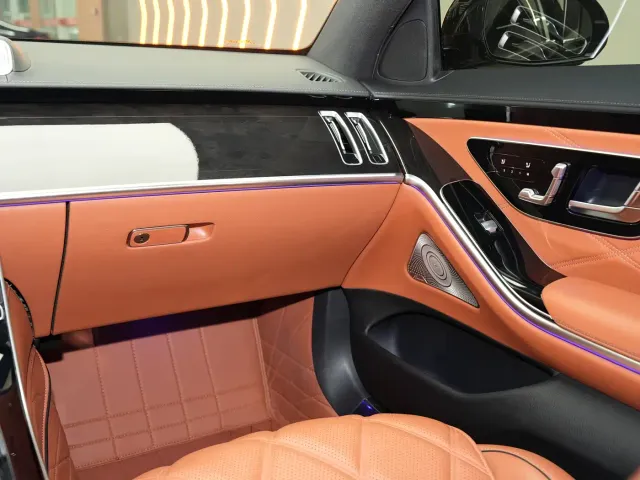 Mercedes-Benz Maybach S-Class — Фото автомобиля 8
