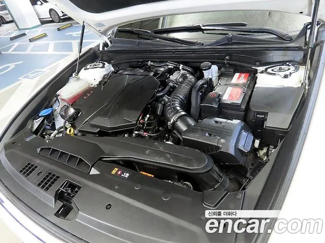 Hyundai Grandeur GN7 — Фото автомобиля 19