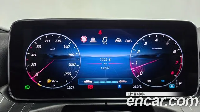 Mercedes-Benz C-Class W206 — Фото автомобиля 8