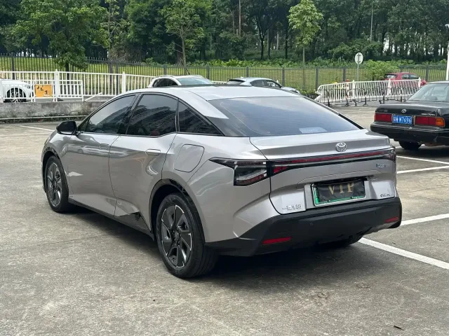 Toyota bZ3 — Фото автомобиля 27