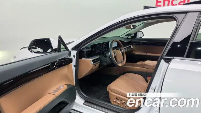 Hyundai Grandeur GN7 — Фото автомобиля 11