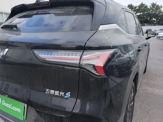 Wuling Starlight S — Фото автомобиля 7