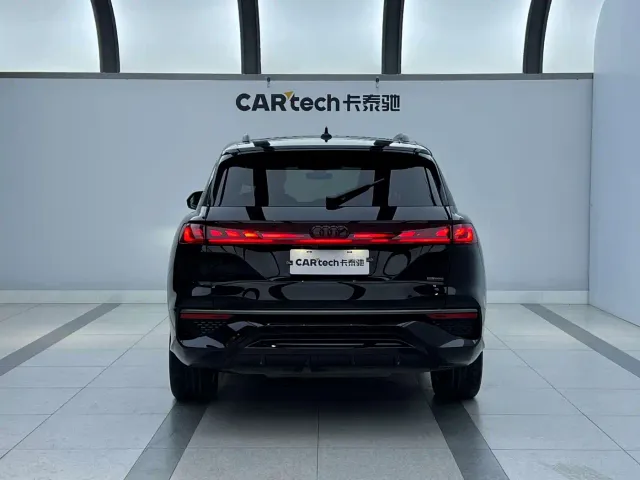 Audi Q6 — Фото автомобиля 5