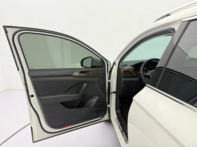 Volkswagen Tharu — Фото автомобиля 17