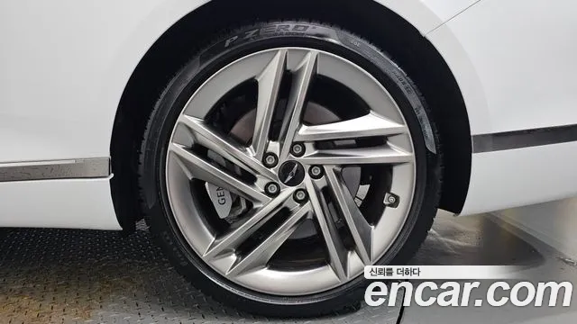 Genesis G80 RG3 — Фото автомобиля 6