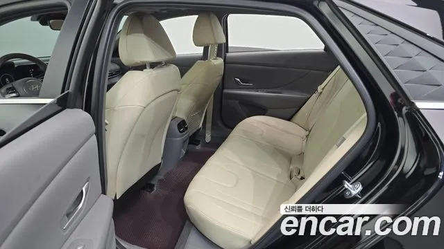 Hyundai Avante CN7 — Фото автомобиля 25