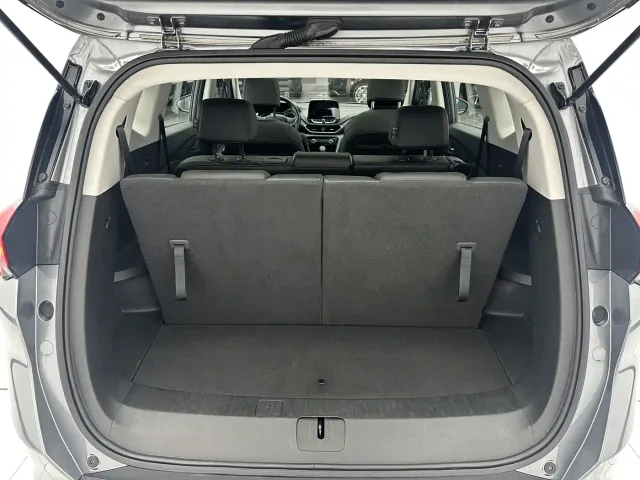 Chevrolet Orlando — Фото автомобиля 18