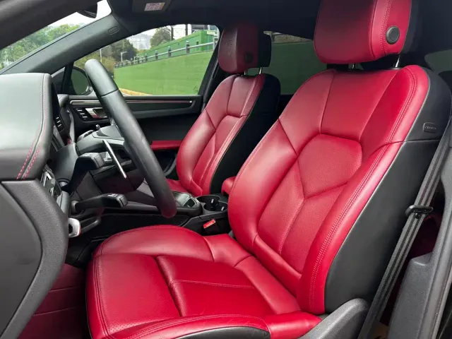 Porsche Macan — Фото автомобиля 6