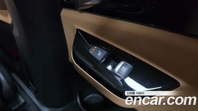Kia Canival Carnival 4 поколение Дизель 11 мест Signature — Фото автомобиля 18