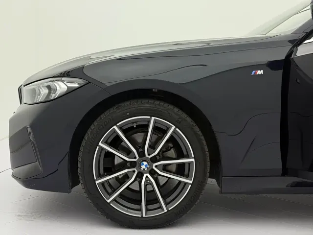 BMW 3 Series — Фото автомобиля 21