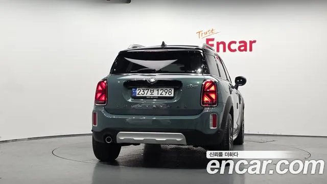 Mini Countryman — Фото автомобиля 3